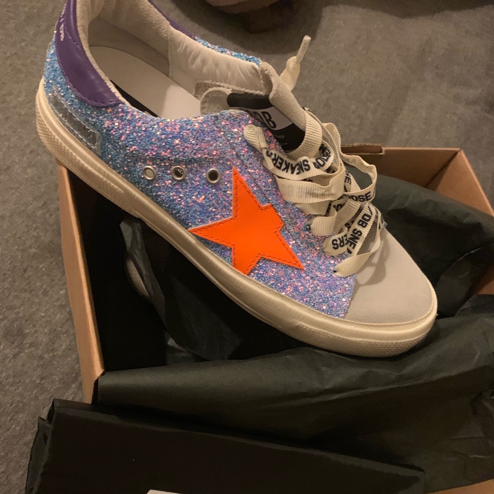 Golden goose sneaker